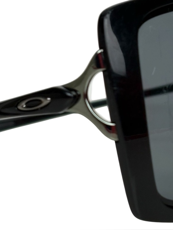 OAKLEY Polarized Splash Black Square Sunglasses  OO9258-02 main image 15